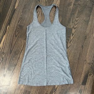 Lululemon gray workout tank- size 6